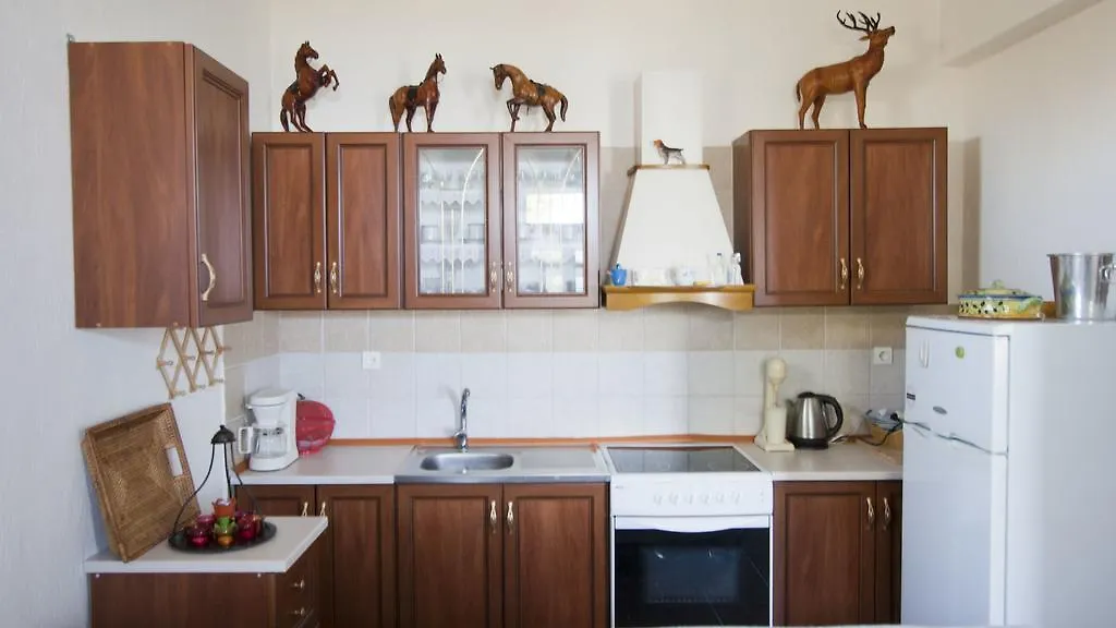 Petrino Spiti Villa Parthenon  Greece
